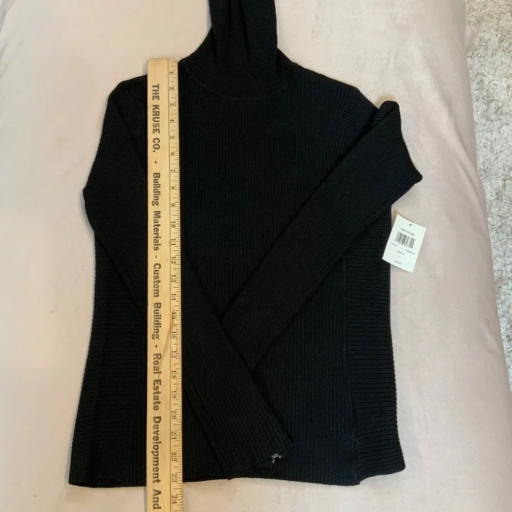 Retro logo Black S Turtleneck Minimalist Monochrome Officecore